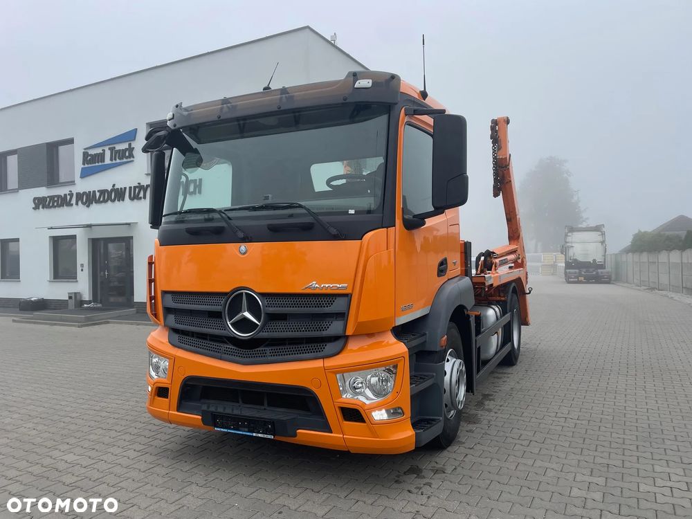 Mercedes-Benz ANTOS 1833 BRAMOWIEC, MILLER - 6