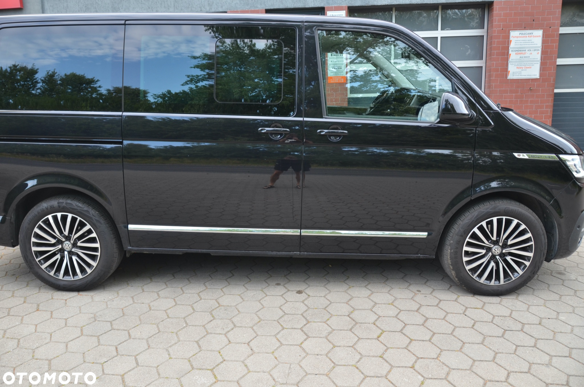 Volkswagen Multivan - 6