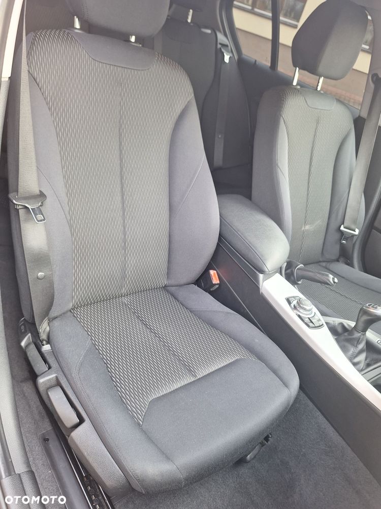 BMW Seria 1 116i Sport Line - 18