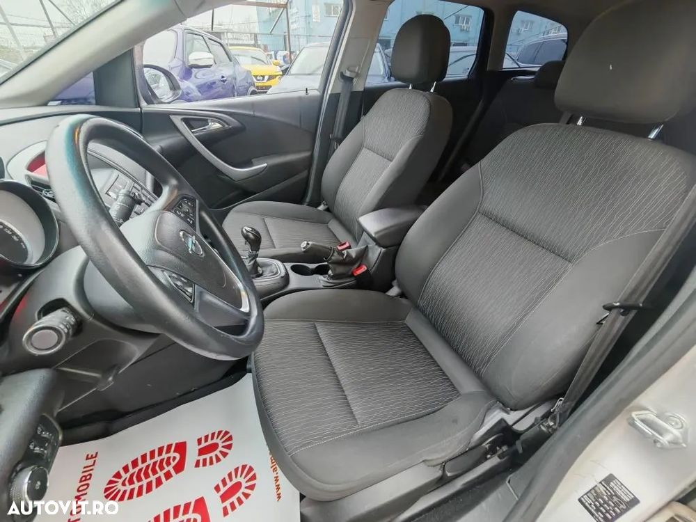 Opel Astra 1.7 CDTI Start/Stop Essentia - 8