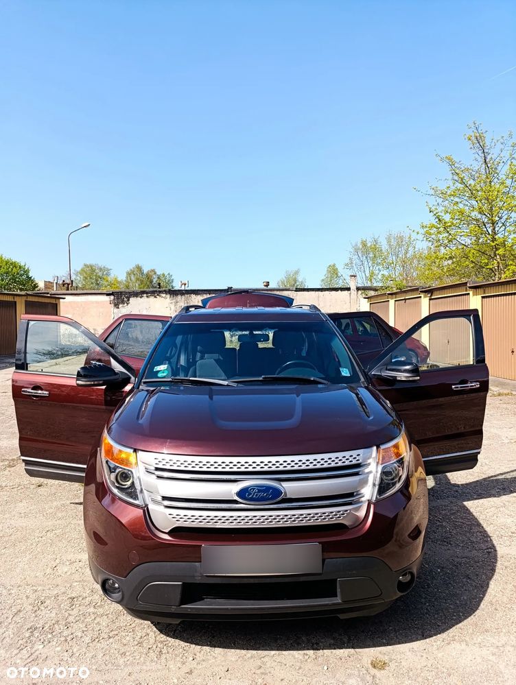 Ford Explorer - 10