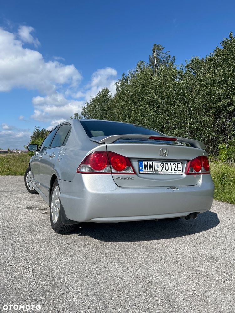 Honda Civic 1.8 Comfort - 14