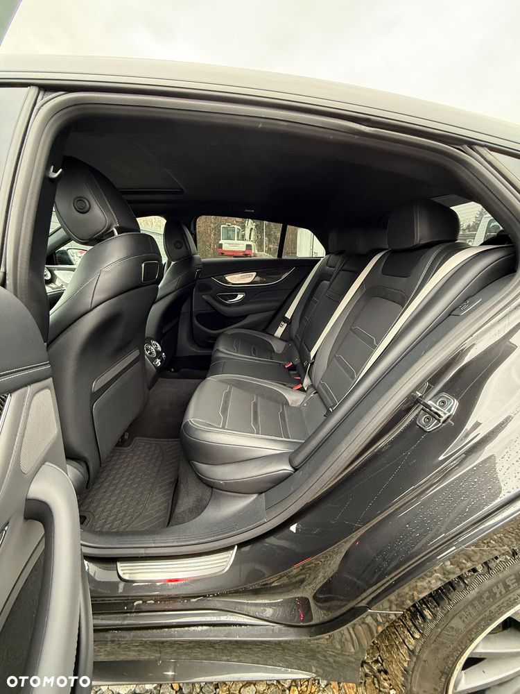 Mercedes-Benz AMG GT - 16