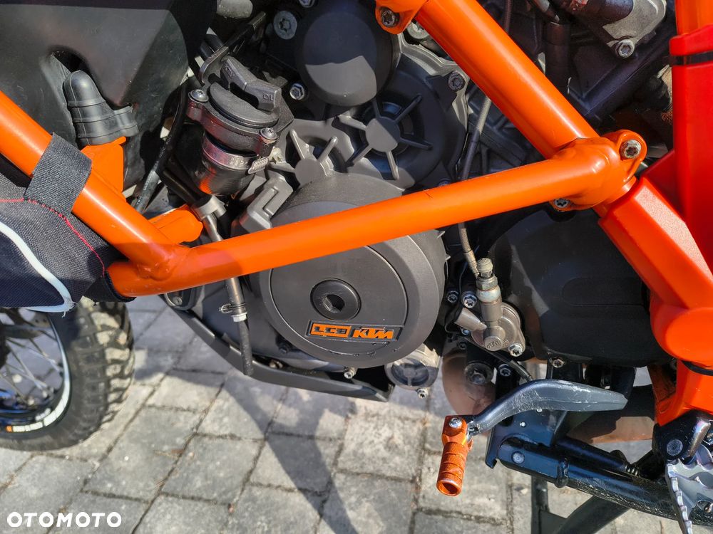 KTM Adventure - 12