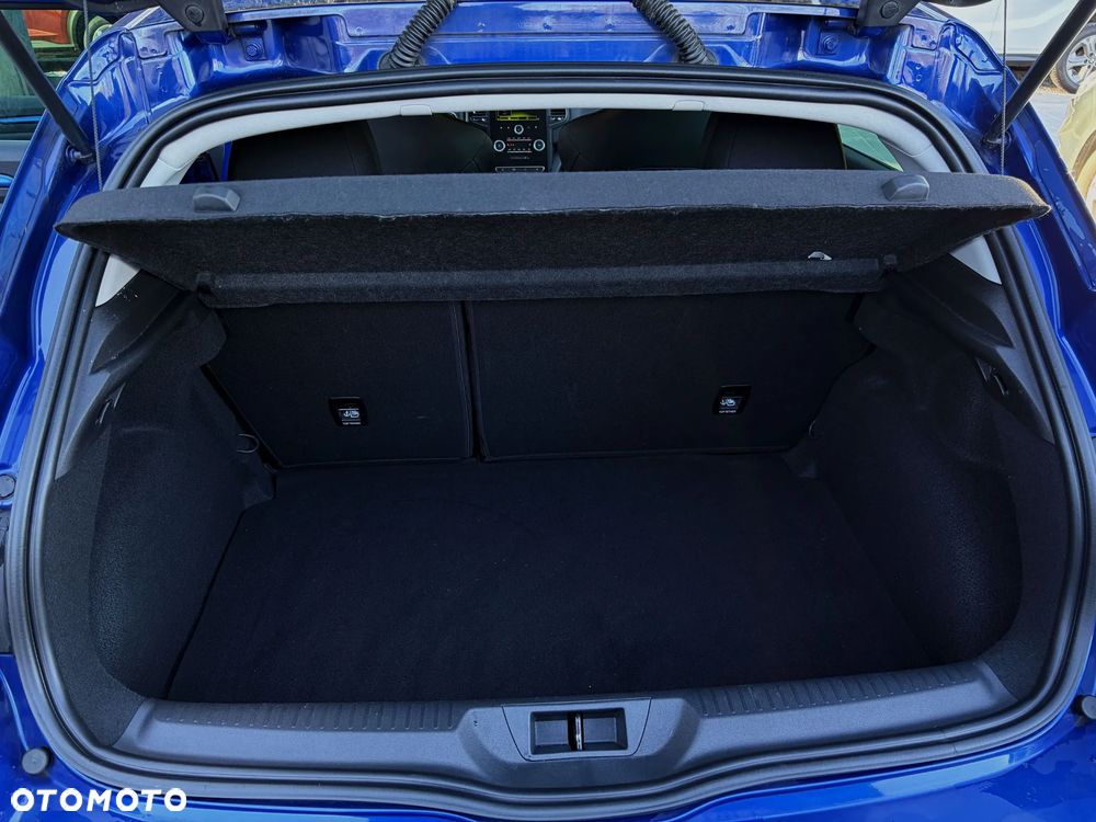 Renault Megane 1.6 TCe GT EDC - 36