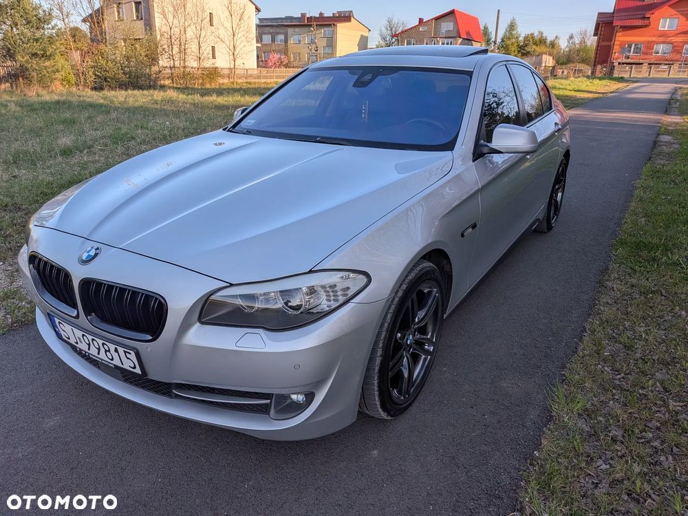 BMW Seria 5 530d xDrive - 8