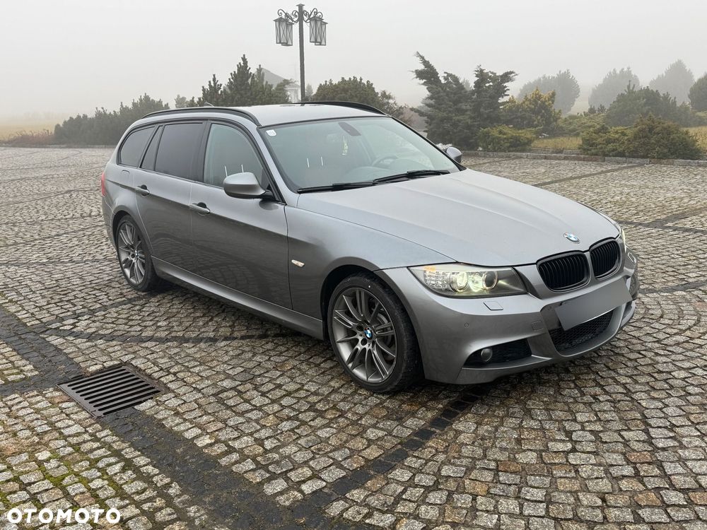 BMW Seria 3 330d xDrive - 3