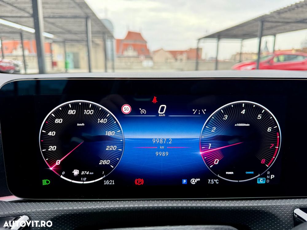 Mercedes-Benz CLA 200 - 9