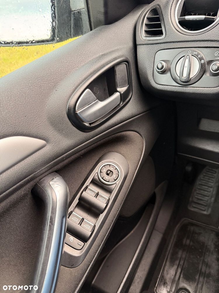 Ford S-Max 2.0 TDCi DPF Titanium - 16