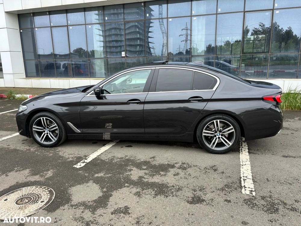 BMW Seria 5 520d Aut. Luxury Line - 5