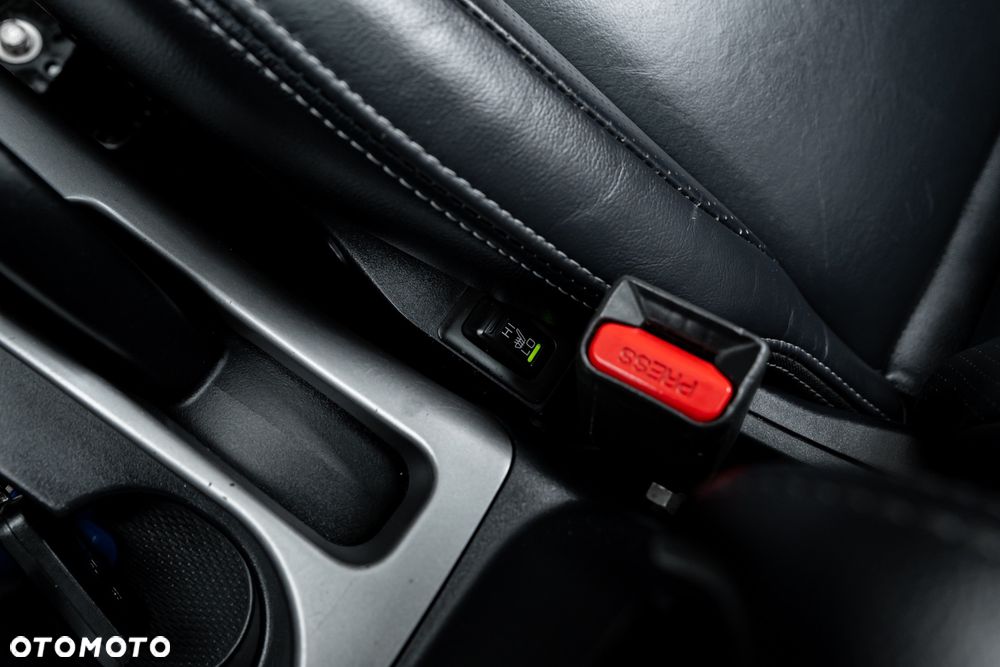 Mitsubishi Outlander 2.4 4WD CVT Intense - 34