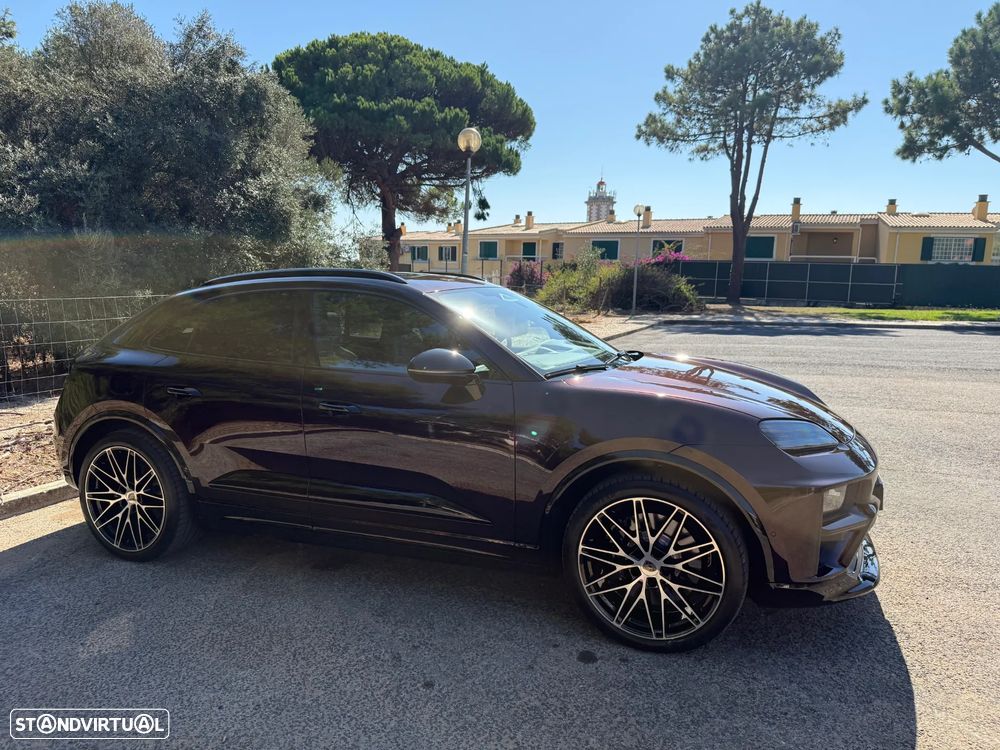 Porsche Macan Electric Turbo - 4