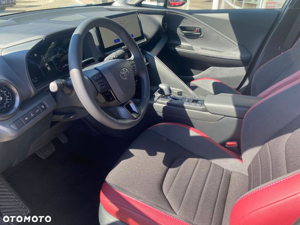 Toyota C-HR - 9