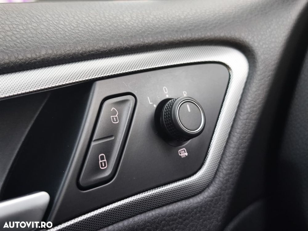 Volkswagen Golf 1.0 TSI Comfortline - 27