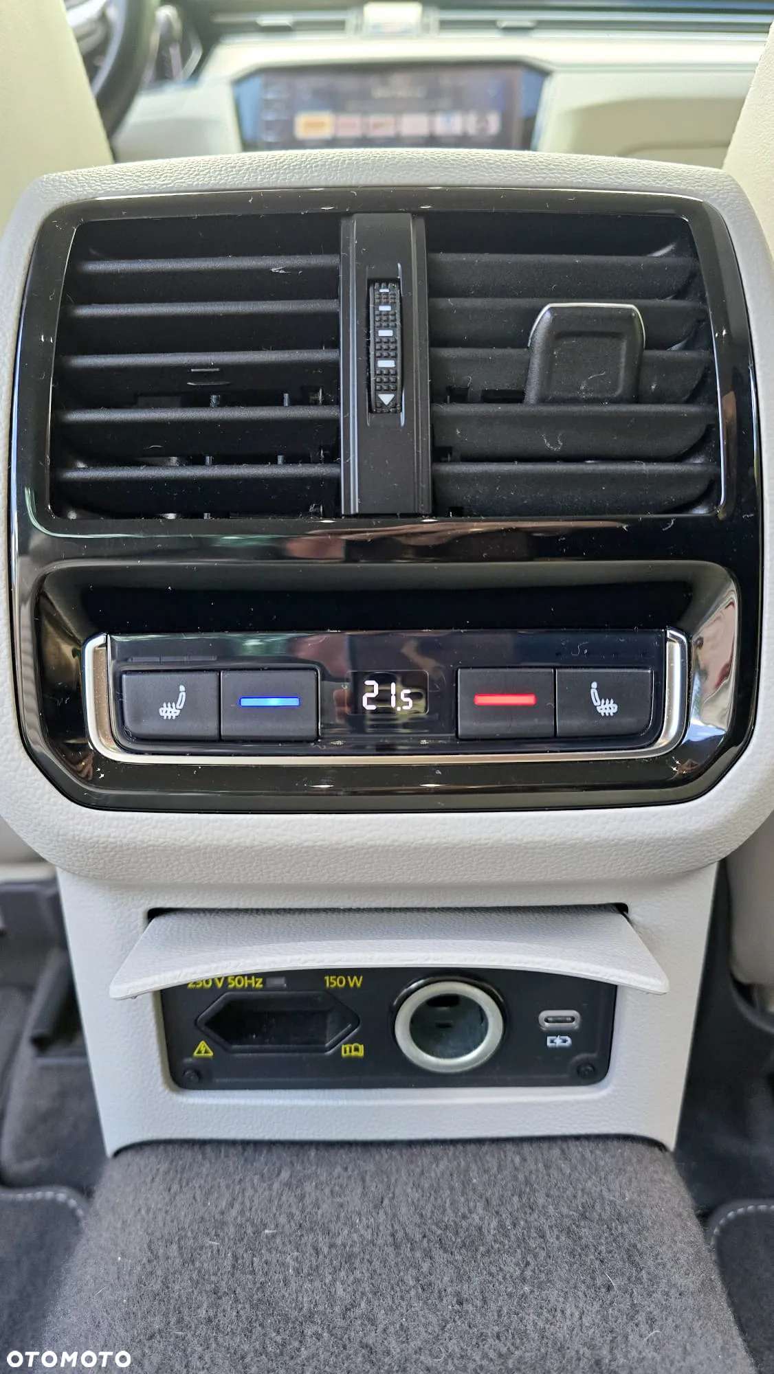 Volkswagen Passat - 27