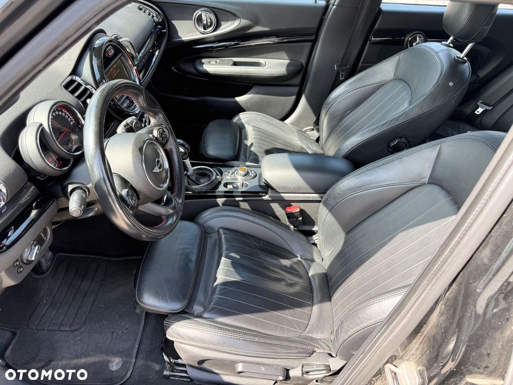 MINI Clubman - 12