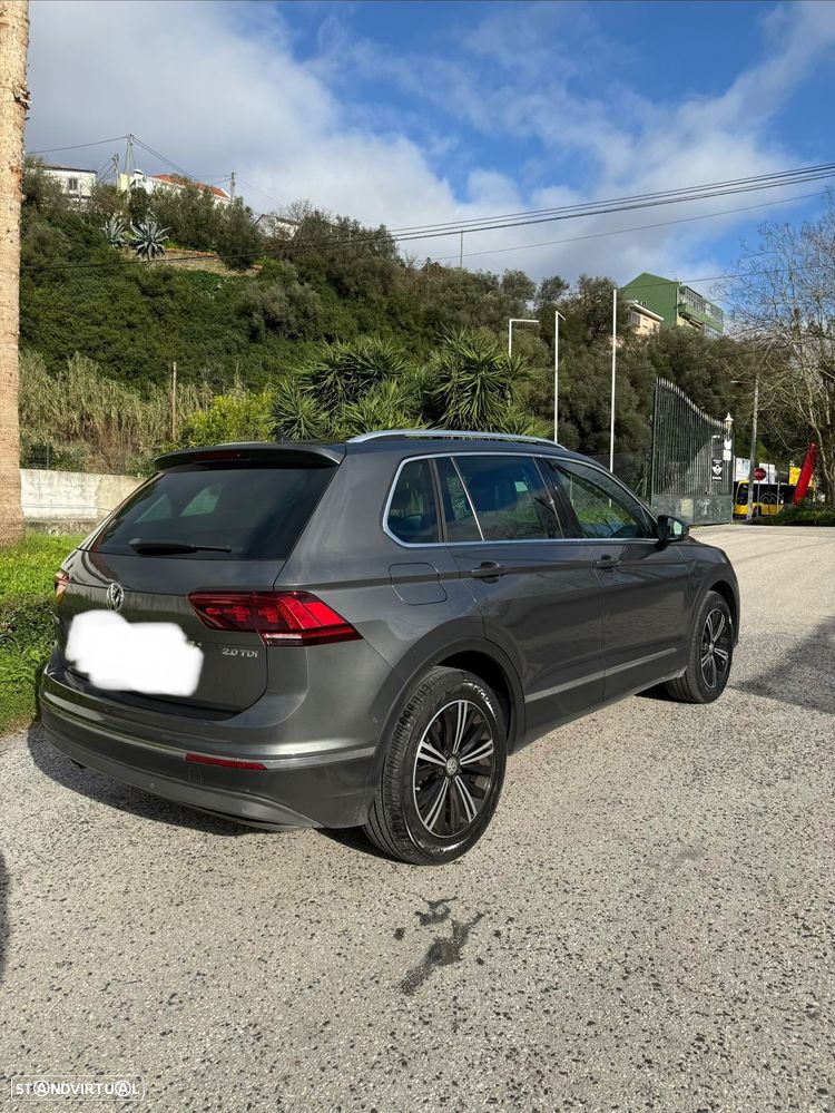 VW Tiguan 2.0 TDI Highline - 11