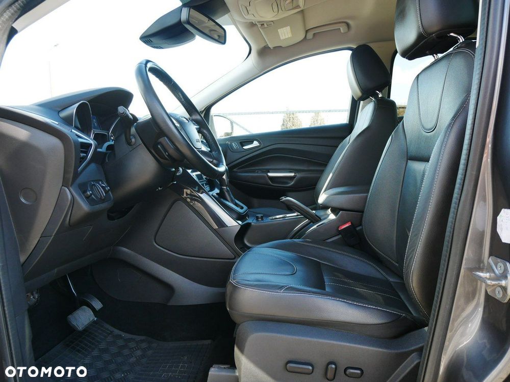 Ford Kuga - 11