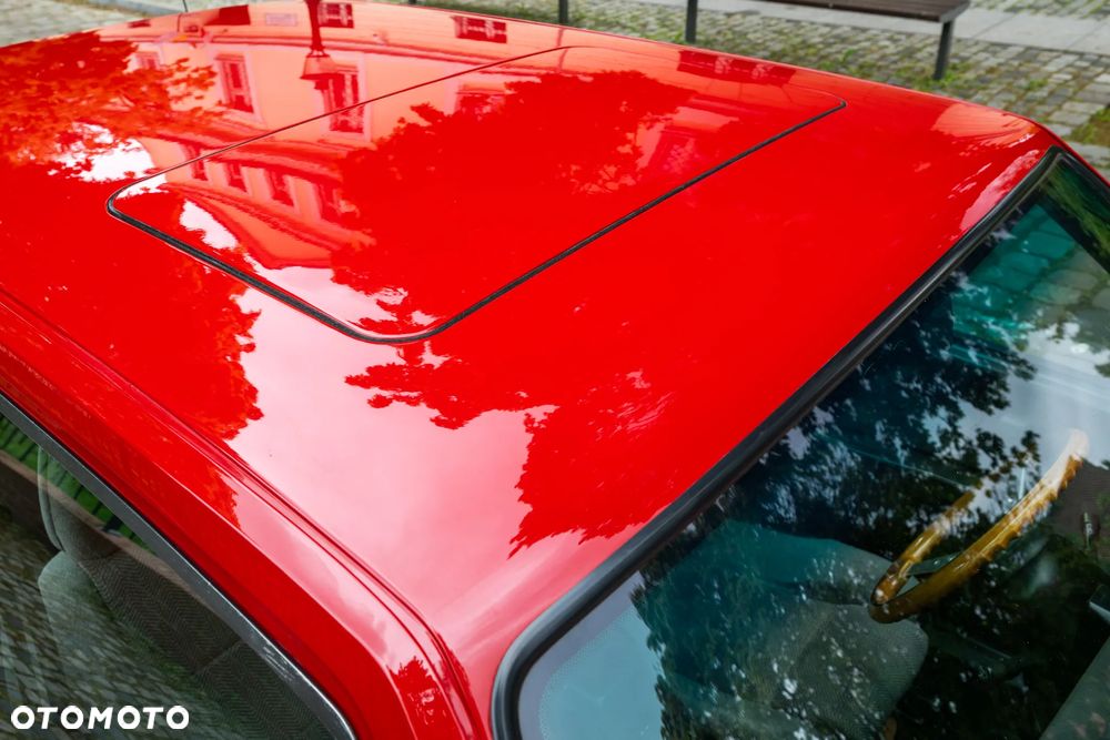 Alfa Romeo 75 - 32