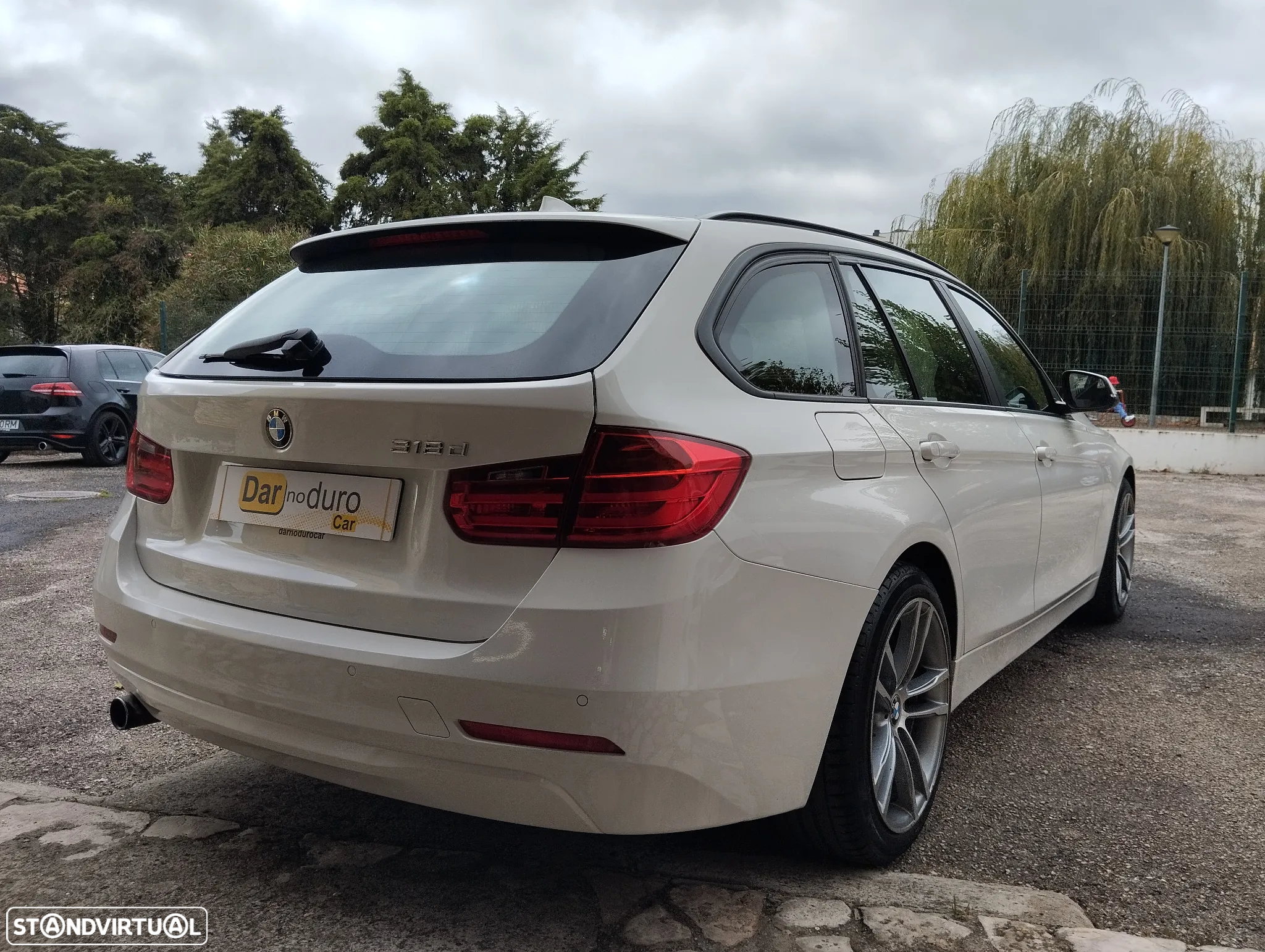 BMW 318 d Touring Line Sport - 11