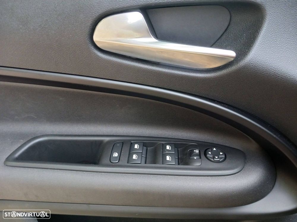 Alfa Romeo Junior 1.2 Speciale eDCT6 - 22