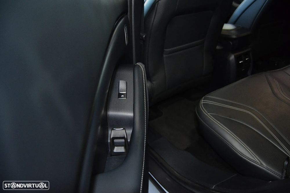 Ford Mustang Mach-E PREMIUM - 13