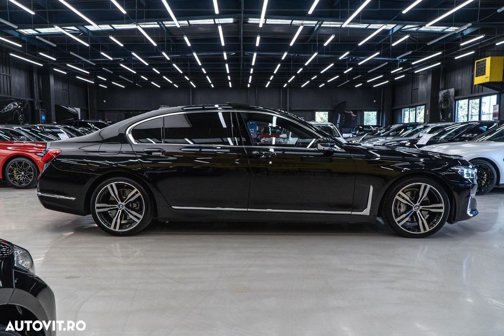 BMW Seria 7 730Ld xDrive - 23