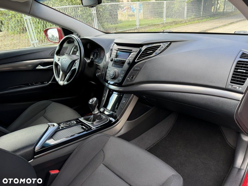 Hyundai i40 2.0 Premium - 29