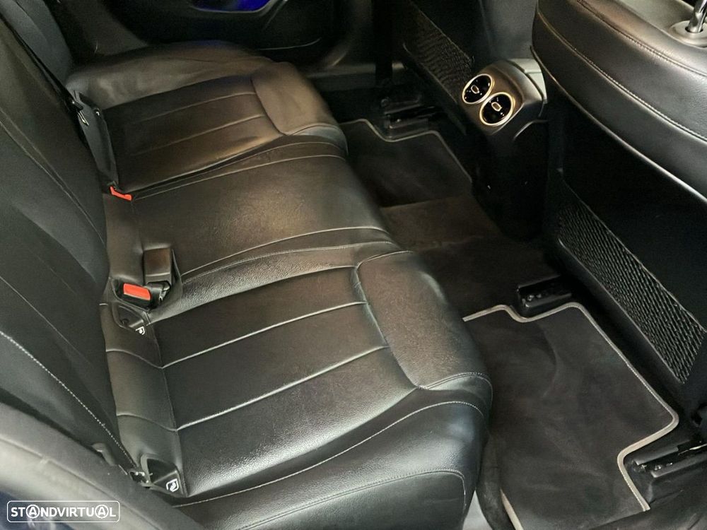 Mercedes-Benz A 250 e Style Plus - 18