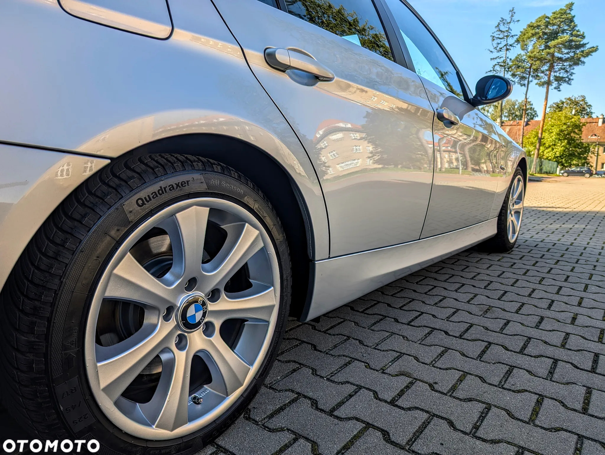BMW Seria 3 318i Touring - 12