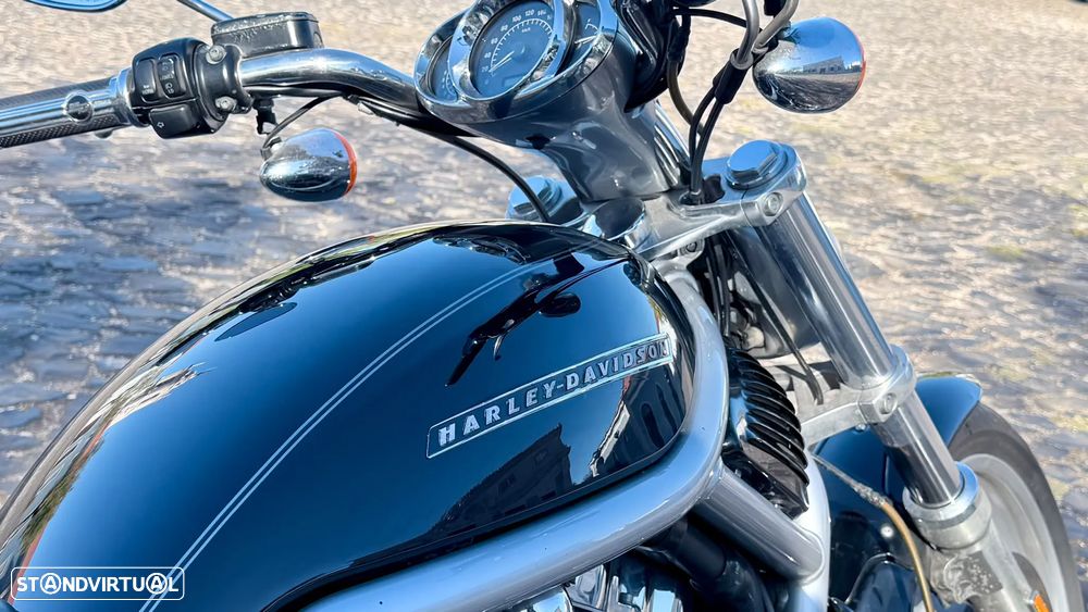 Harley-Davidson VRSCA V Rod - 10