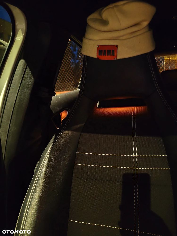 Mercedes-Benz Klasa A 180 7G-DCT AMG Line - 16