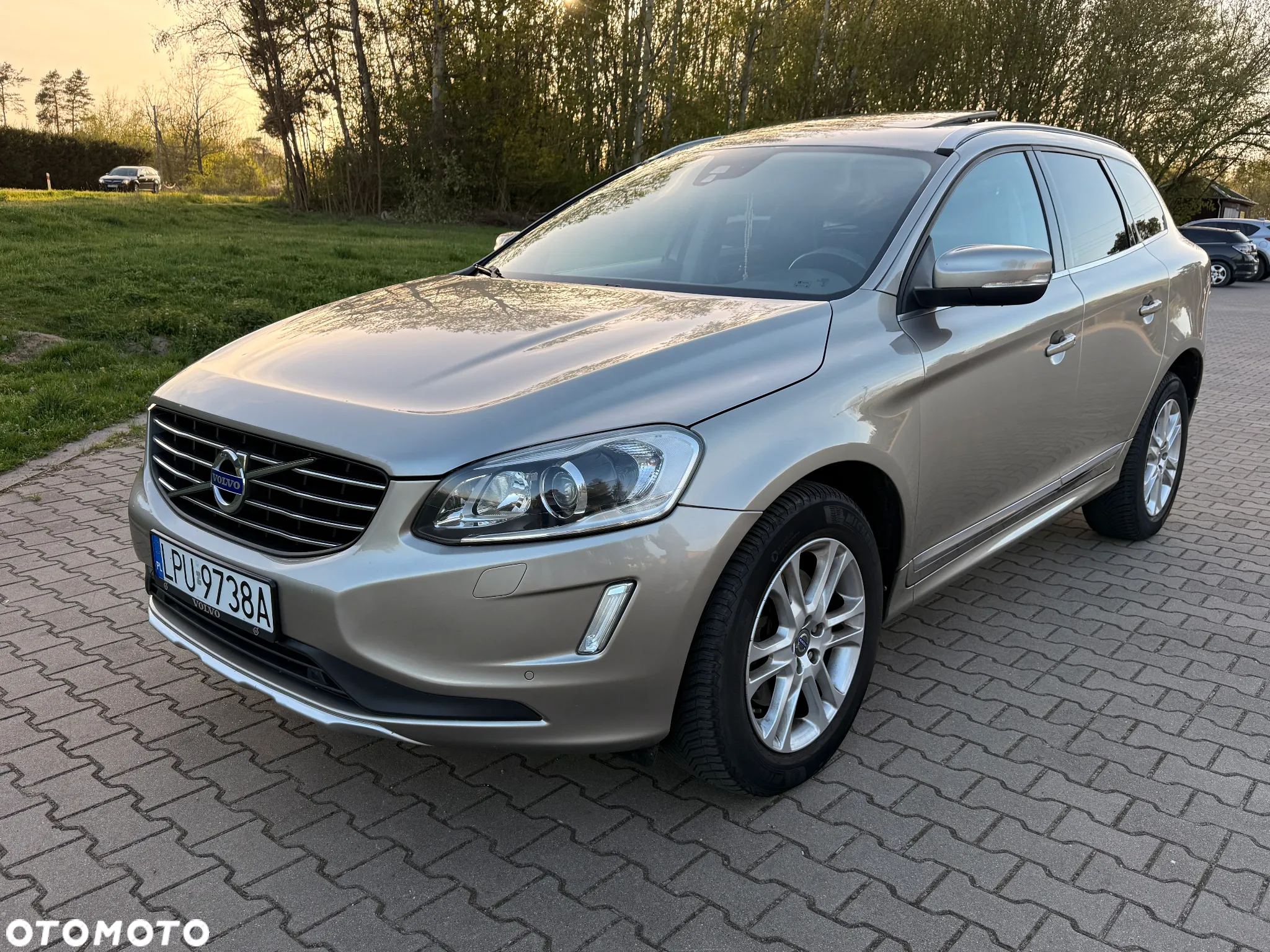 Volvo XC 60 D4 Drive-E Summum - 4