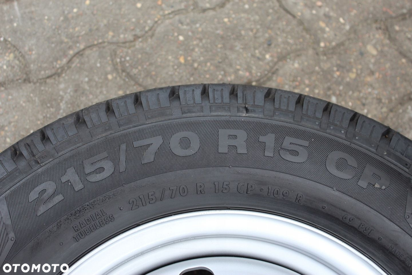 4x 215/70R15CP CONTINENTAL VANCO CAMPER 109R 21r - 6