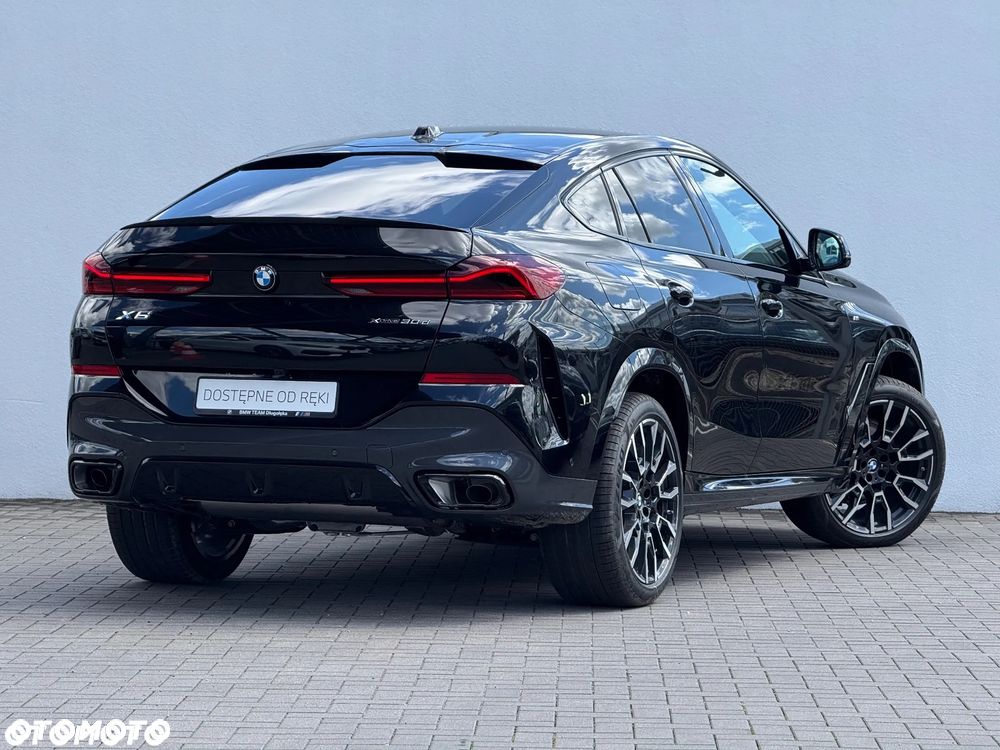 BMW X6 xDrive30d - 14