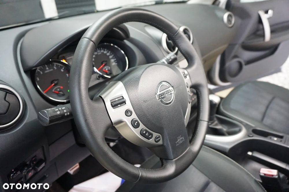 Nissan Qashqai - 18