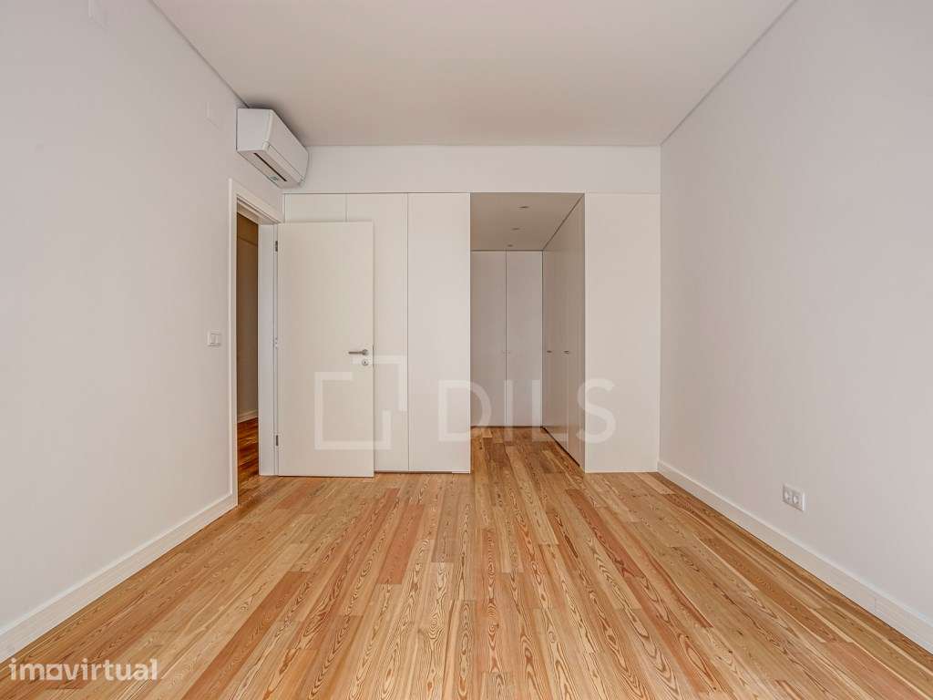 Apartamento T3 Arroios, Lisboa, novo, com duas varandas e luz natural - Grande imagem: 5/23