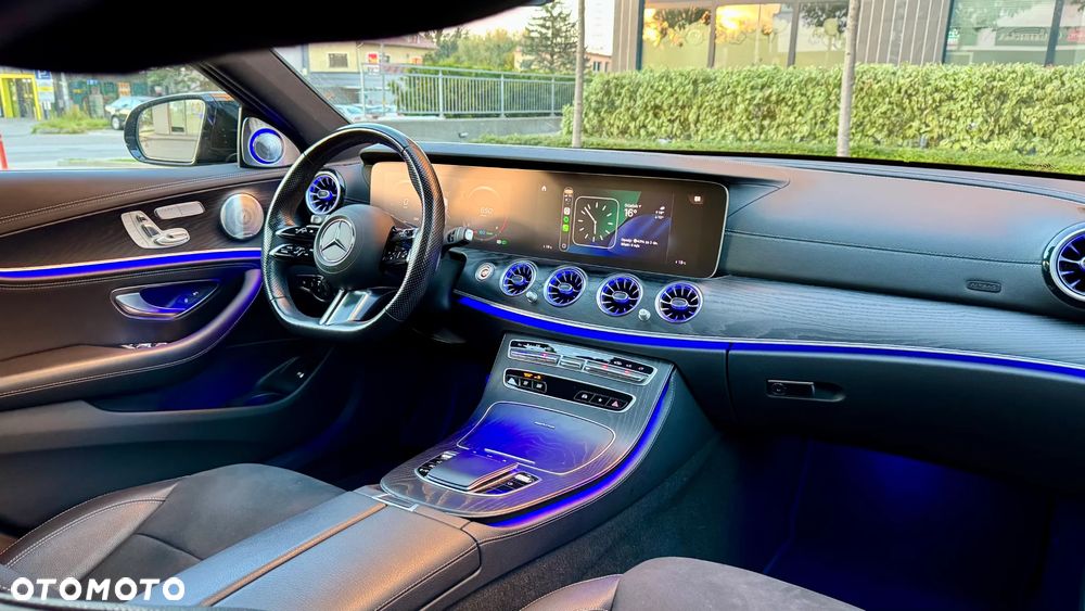 Mercedes-Benz Klasa E 220 d 4-Matic AMG - 19
