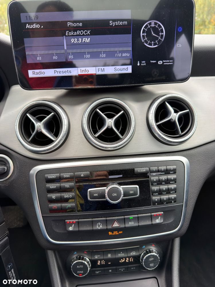 Mercedes-Benz CLA - 19
