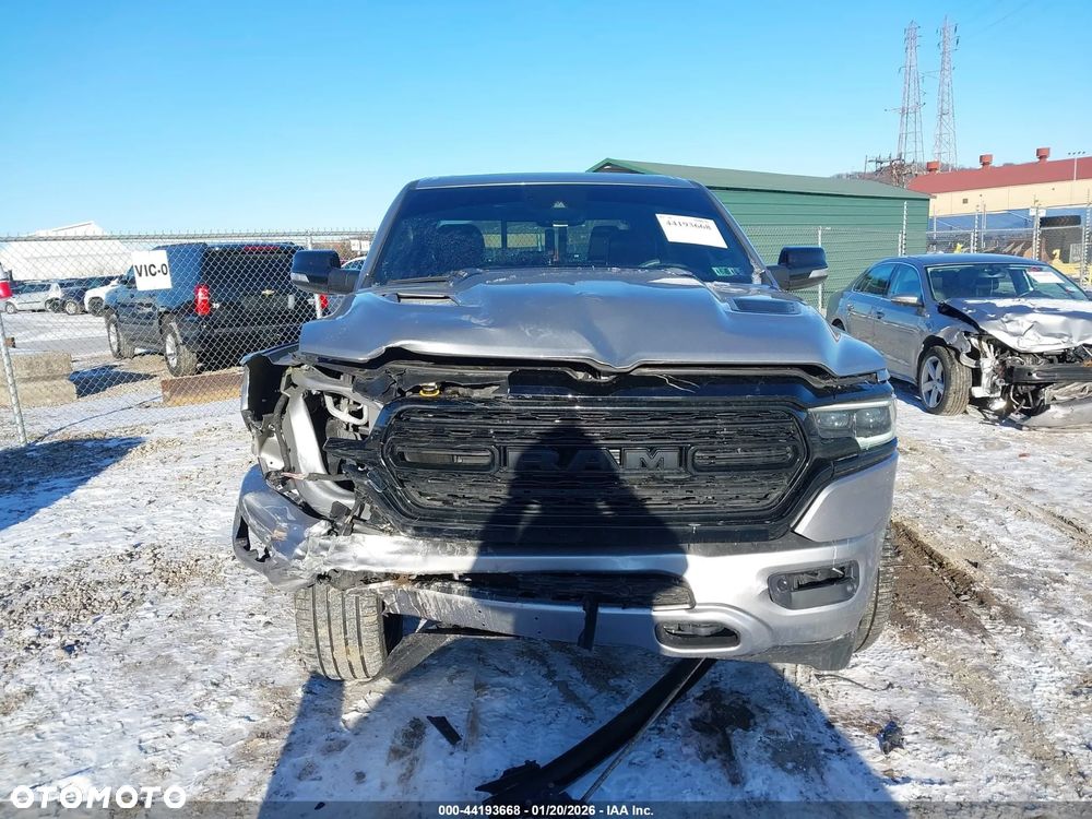 RAM 1500 Crew Cab Limited - 4