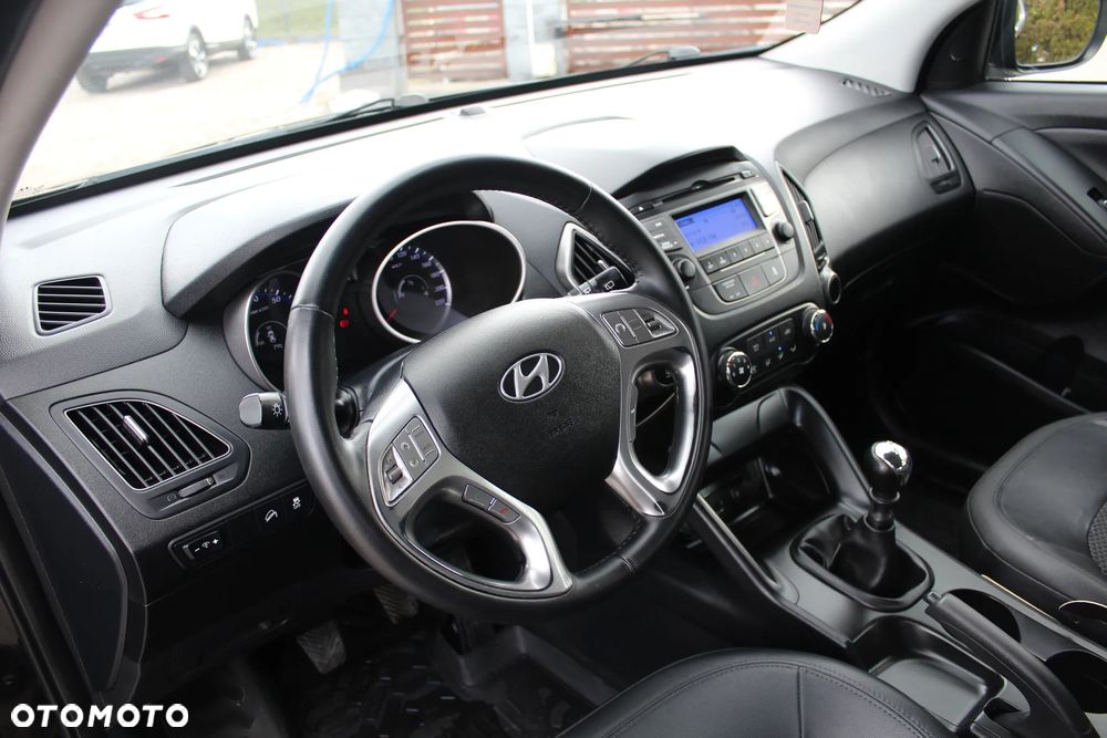 Hyundai ix35 1.6 2WD blue Comfort - 14