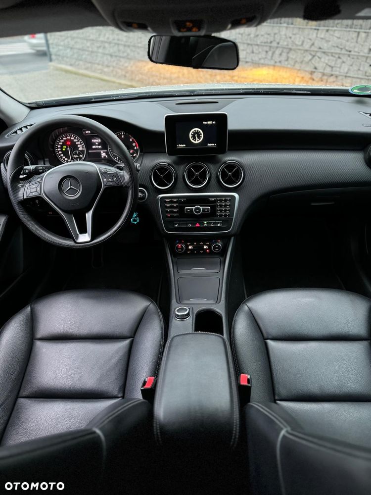 Mercedes-Benz Klasa A 180 d 7G-DCT - 9