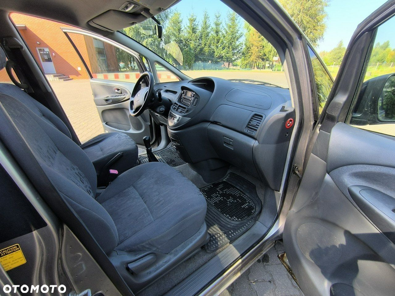 Toyota Previa - 22