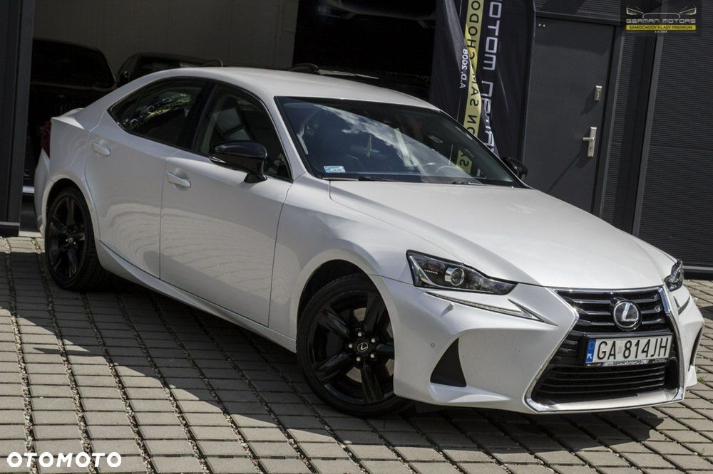 Lexus IS - 5