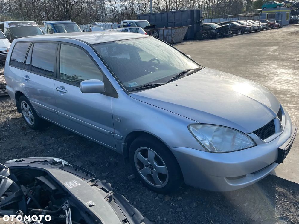 Mitsubishi LANCER KOMBI  KOLOR : A31A  NA CZĘŚCI !!!