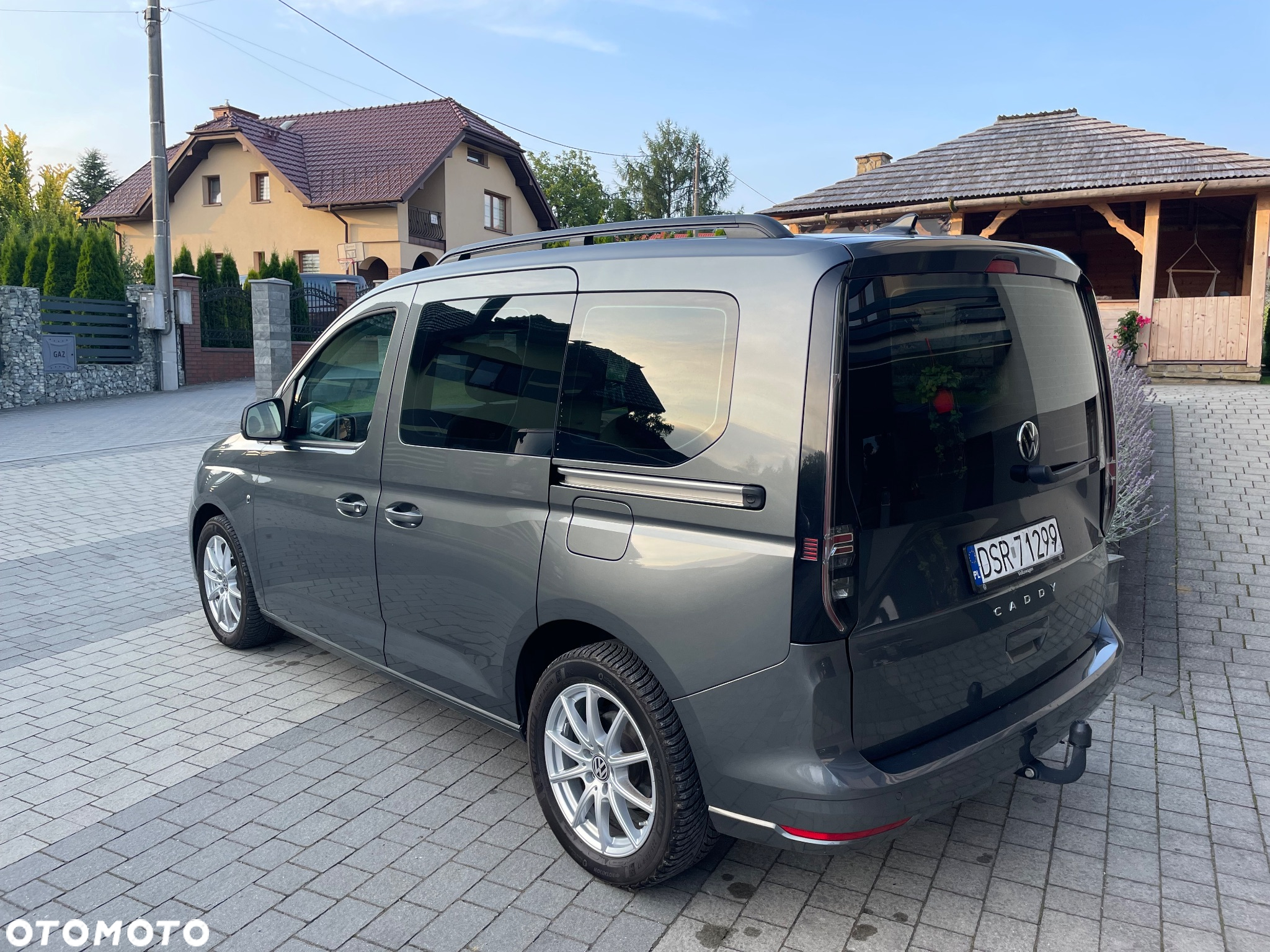Volkswagen Caddy 1.5 TSI Life DSG - 4
