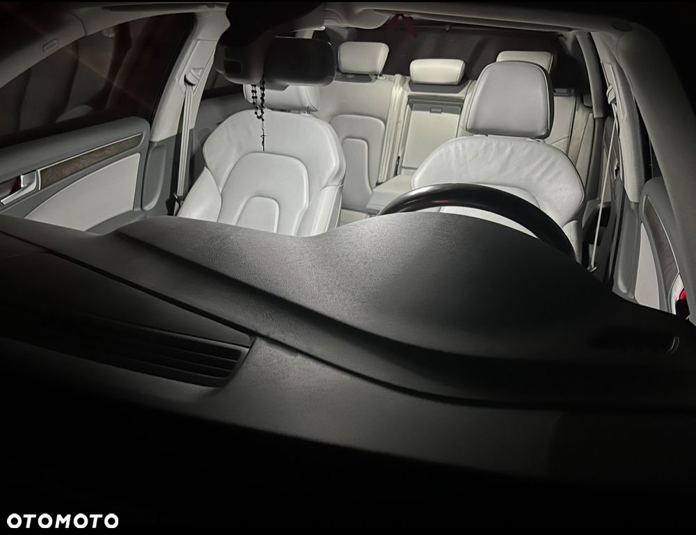 Audi A4 Avant 2.0 TDI clean diesel Quattro S tronic - 37