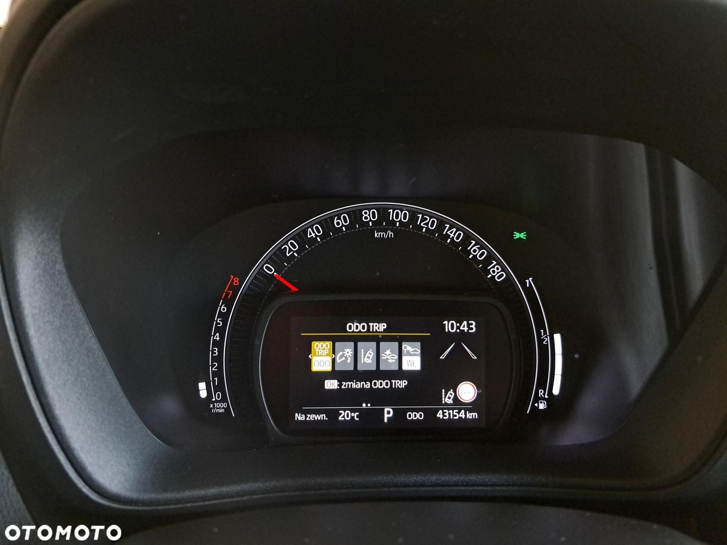 Toyota Aygo X 1.0 VVT-i Style CVT - 28