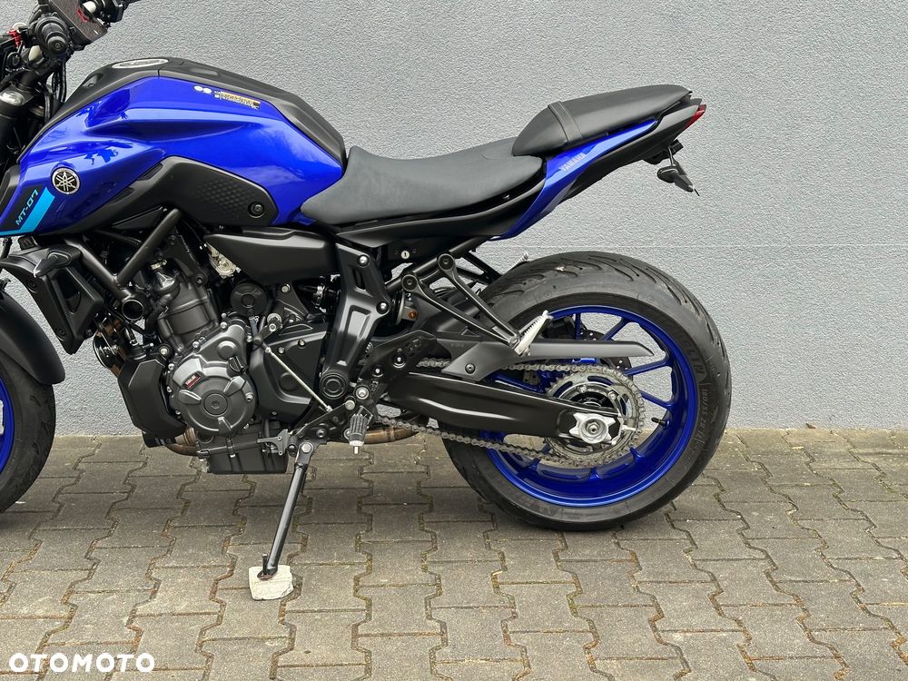 Yamaha MT - 8