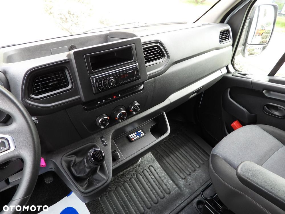 Renault MASTER PLANDEKA WINDA 8 PALET TEMPOMAT LEDY KLIMATYZACJA  145KM - 33